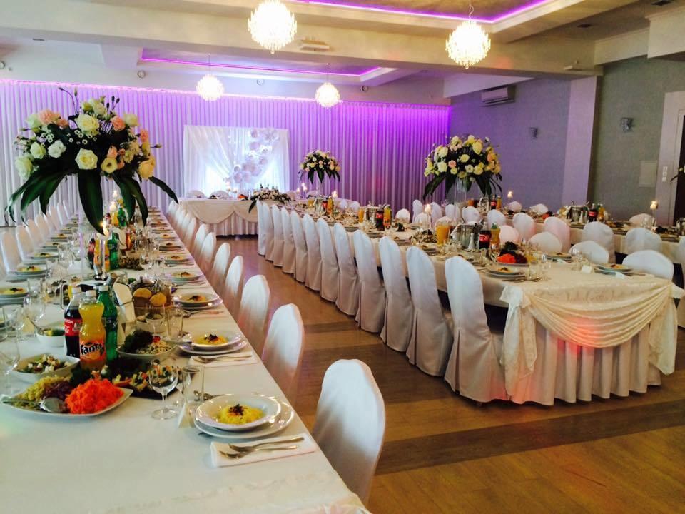Hotel Ted Radomsko Bagian luar foto